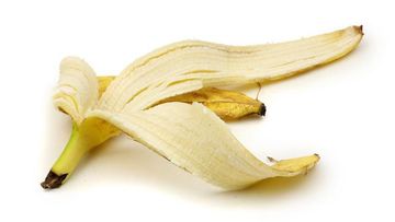 Kulit Pisang + Baking Soda: 3 Fungsi Baru untuk Rumah
