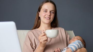 Ibu Menyusui Minum Kopi, Amankah? Dokter Beri Jawaban