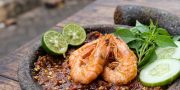 Resep Udang Sambal Terasi Otentik: Renyah di Luar, Manis di Dalam!