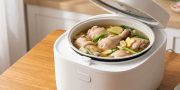 Resep Ayam Kukus Kuah Rice Cooker: Lezat, Tinggal Cemplung!