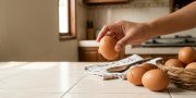Telur Retak Masih Aman Dimasak? Cek Dulu Kondisinya!
