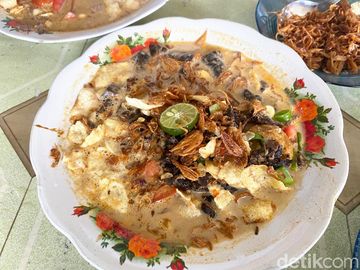 5 Soto Betawi Legendaris, Puluhan Tahun Rasanya Tak Berubah!