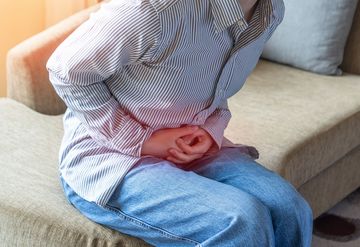 Sering Dikonsumsi? 5 Makanan Ini Diam-diam Merusak Usus
