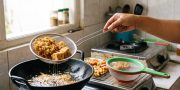 Stainless vs Plastik untuk Tiriskan Gorengan, Mana Terbaik?