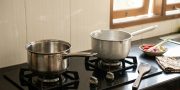 Panci Stainless vs Aluminium: Mana Terbaik untuk Masak Harian?