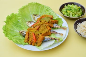 Resep Ikan Kembung Pesmol Bumbu Kuning Lezat & Gurih