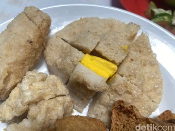 5 Pempek Legendaris di Kemayoran Sejak 1999, Ada Pempek Tahu!