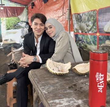 Momen Romantis Lesti Kejora & Rizky Billar: Makan Durian hingga Ngopi Bareng