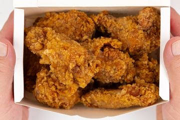 Kurir Lapor Polisi, Pesanan Ayam Goreng Raib di Resepsionis Hotel